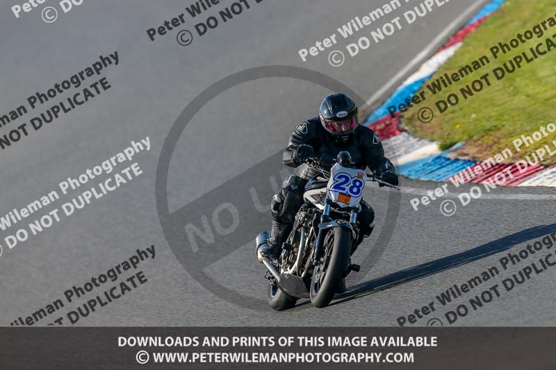 PJ Motorsport Photography 2018;enduro digital images;event digital images;eventdigitalimages;mallory park;mallory park photographs;mallory park trackday;mallory park trackday photographs;no limits trackdays;peter wileman photography;racing digital images;trackday digital images;trackday photos